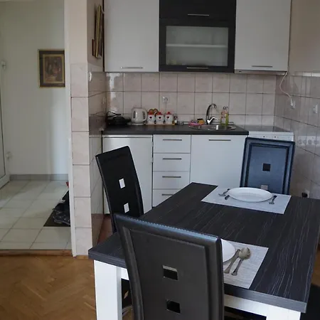 Apartament Bella *